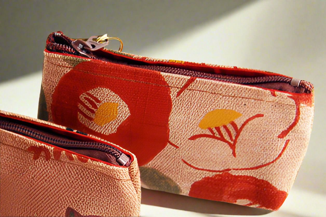 柿渋染 Coin Purse with Bell